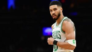 83257600007-jayson-tatum-1