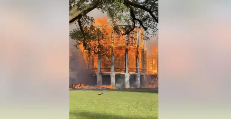 attachment-Fire-Nottoway-Plantation