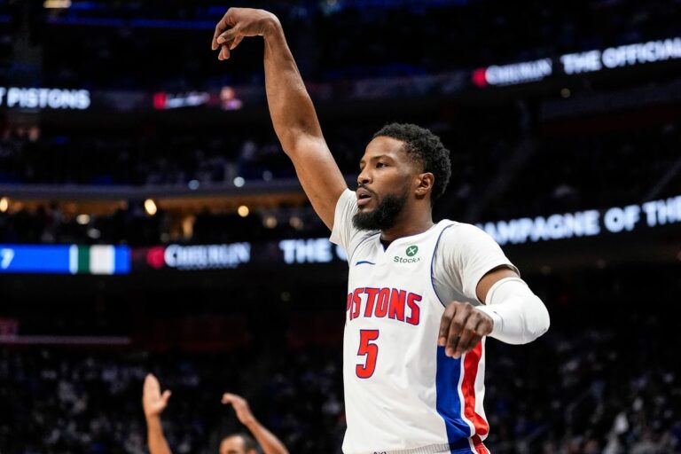 83053154007-04112025-pistons-1-h-15-2