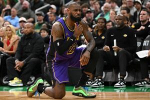 2025-03-09T042559Z_656591808_MT1USATODAY25623913_RTRMADP_3_NBA-LOS-ANGELES-LAKERS-AT-BOSTON-CELTICS-1741499530