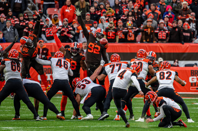 Randy_Bullock_Browns_vs_Bengals_DEC2019