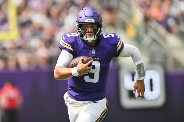 NFL: Houston Texans at Minnesota Vikings
