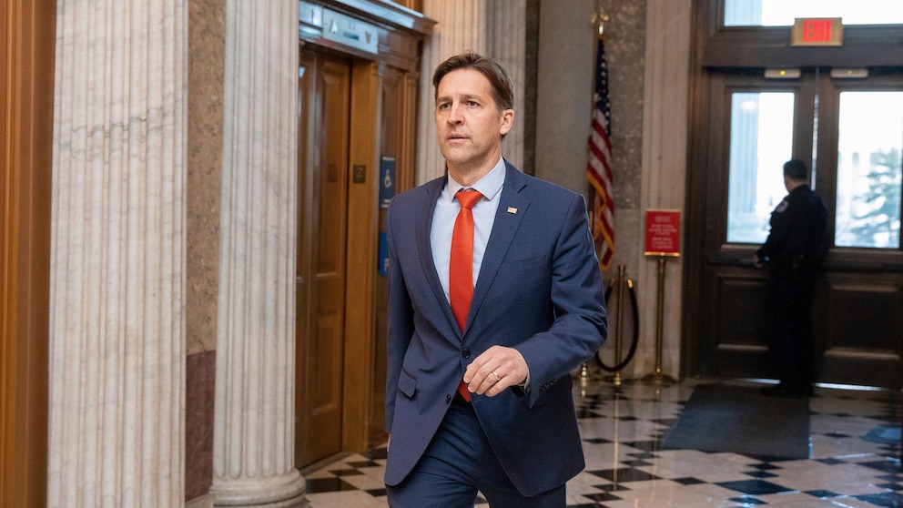 ben-sasse-ap-jt-251223_1766511200347_hpMain_16x9-1