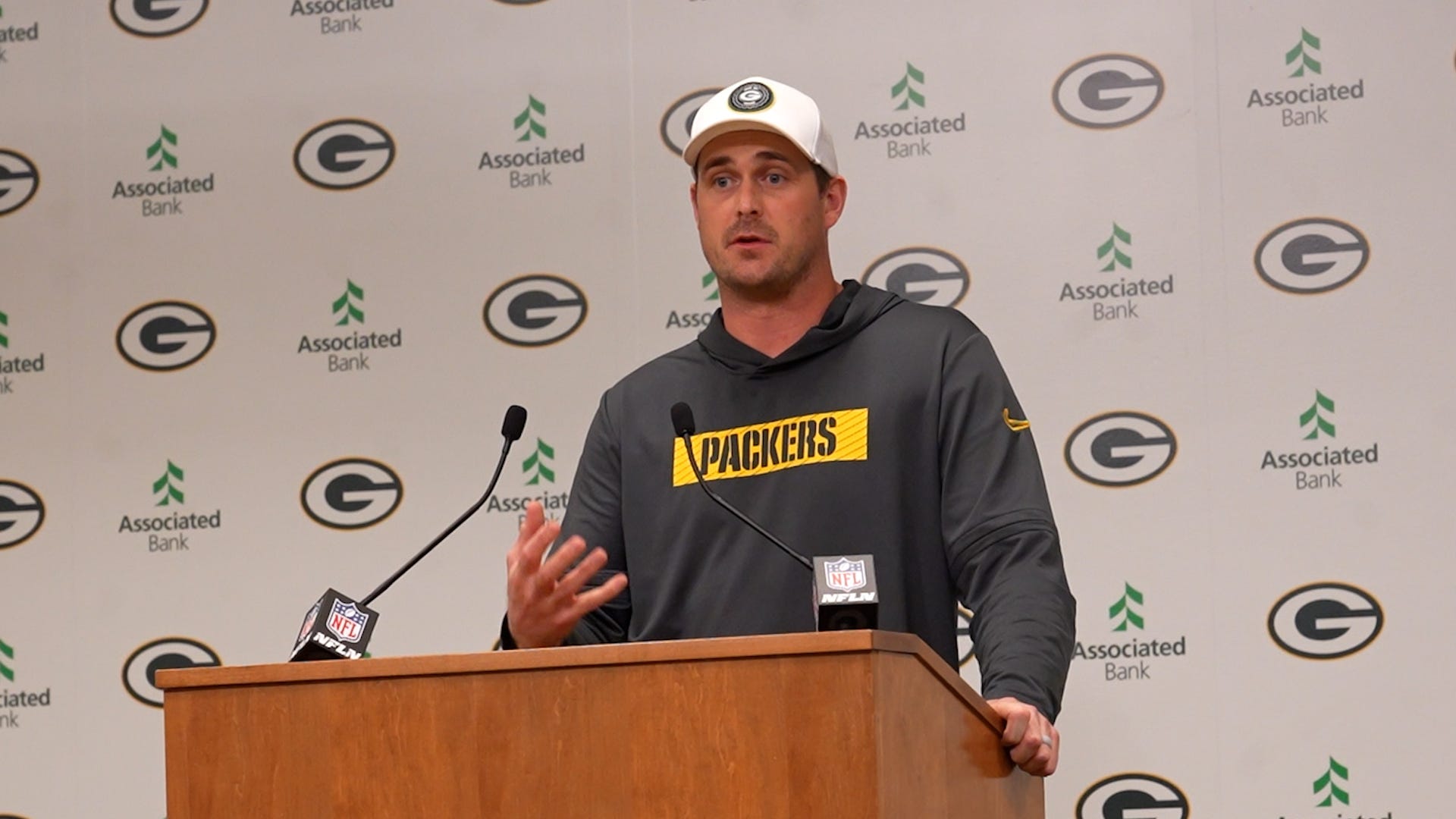 83632077007-sean-mannion