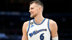 kristaps-porzingis-smile-1