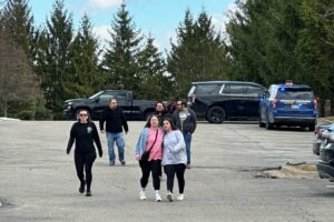 people-gather-near-temple-israel-123398978